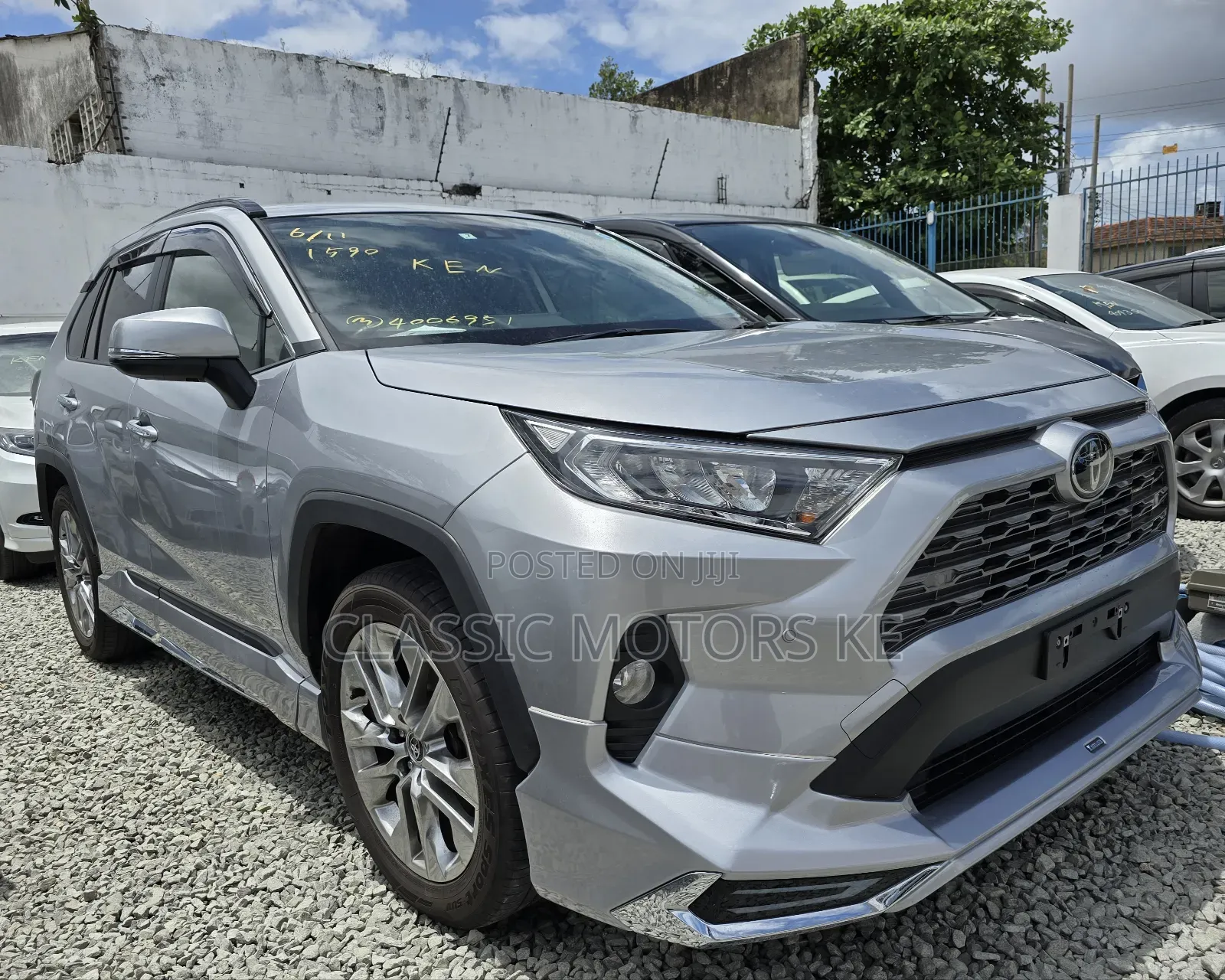 Toyota RAV4 Limited FWD 2019 Silver