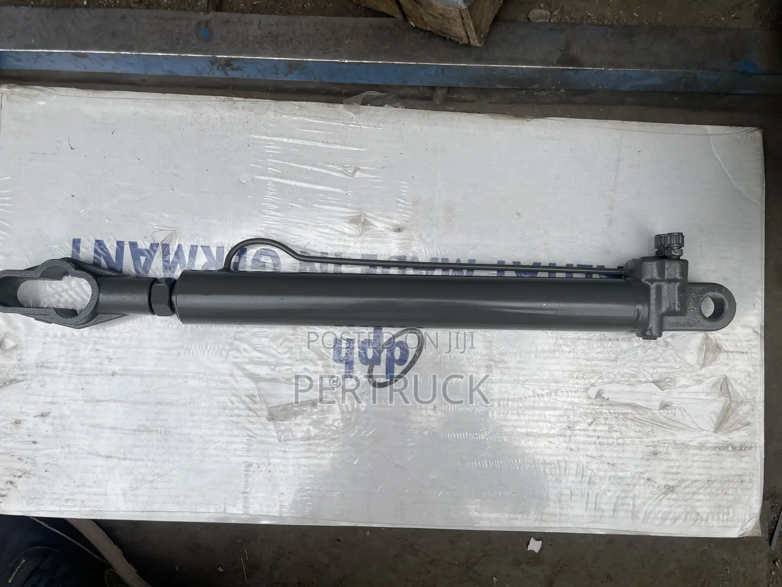 99100820028 Cabin Lift Cylinder/Cabin Tilt Cylinder Styre