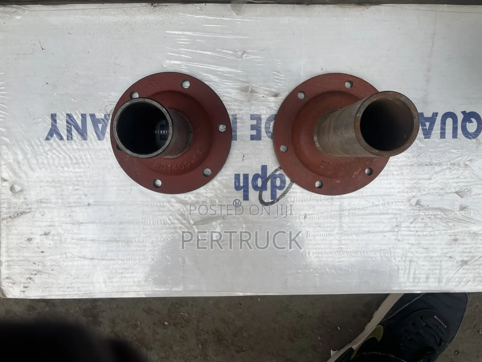 F91409-11/F91409-12 Gearbox First Input Bearing Shaft Cover.