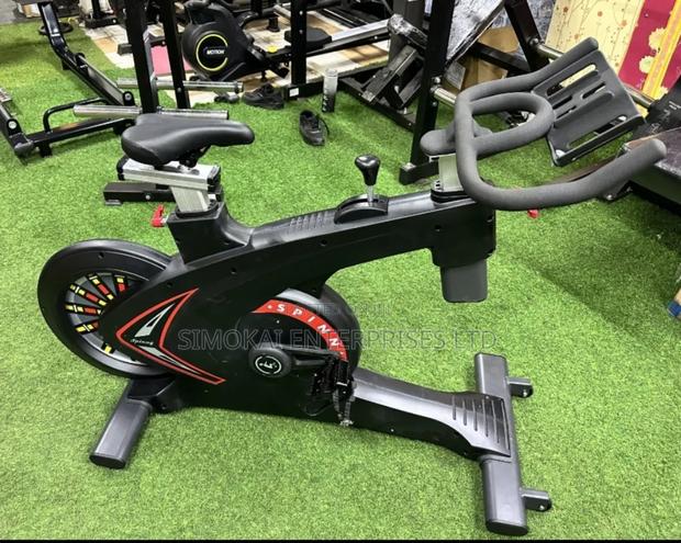 Studio Commercial Quality Magnetic Spinning Bike
