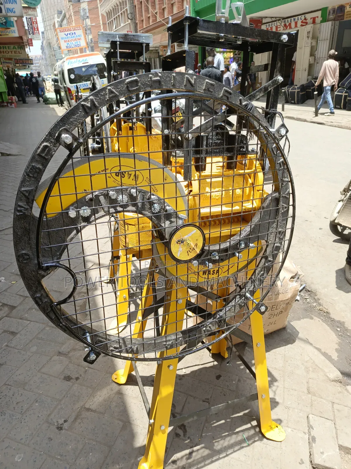 Strong 2 Blades Chaff Cutter/ Cow Feeds