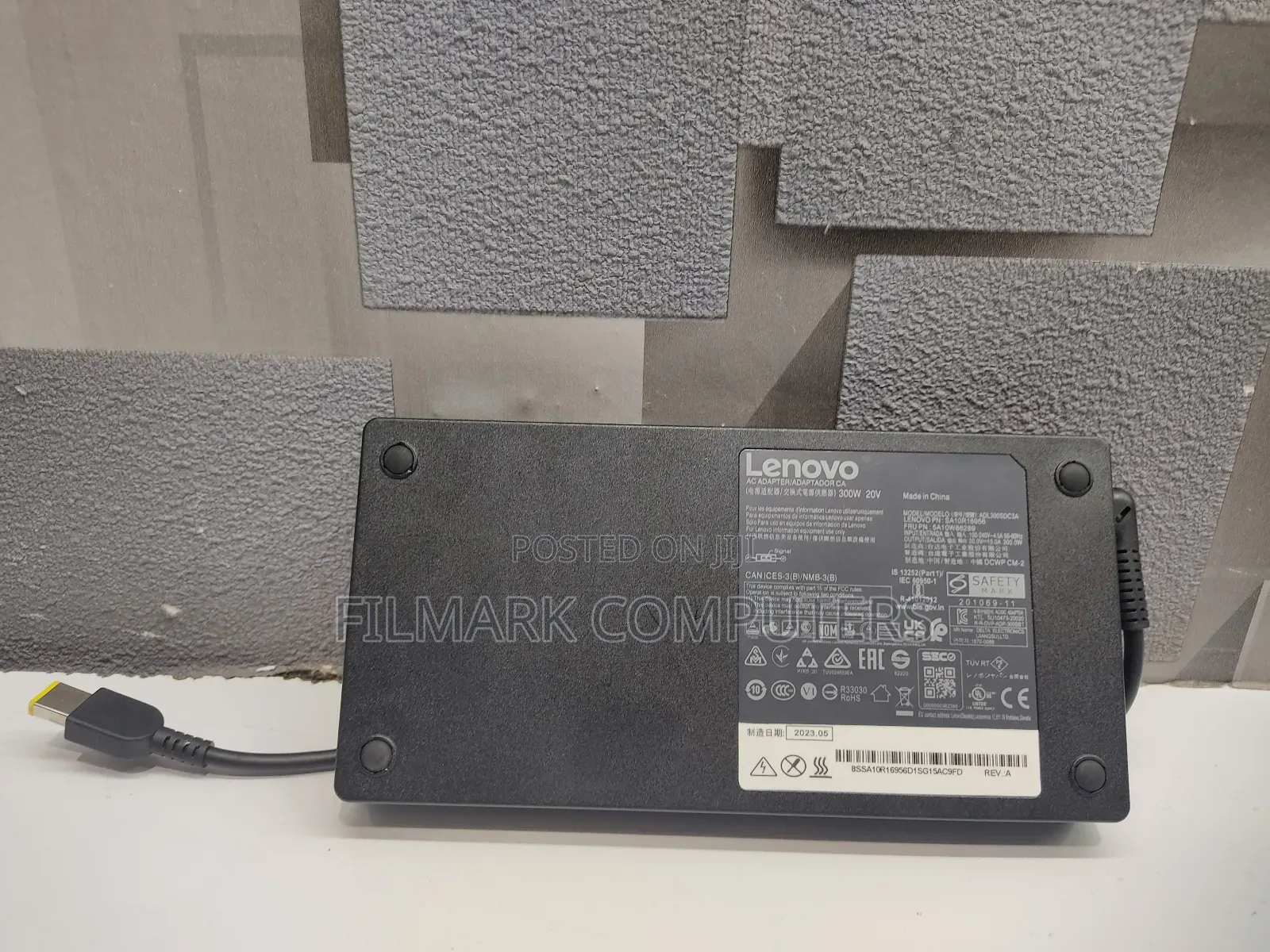 Original 300W AC Adapter Charger for Lenovo Thinkpad 20V 15V