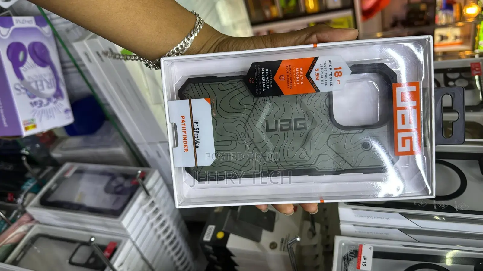 Urban Armor Gear UAG Pathfinder SE for iPhone 15 Pro Max Cas