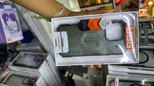 Urban Armor Gear UAG Pathfinder SE for iPhone 15 Pro Max Cas