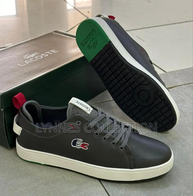 Lacoste Sneakers - main view