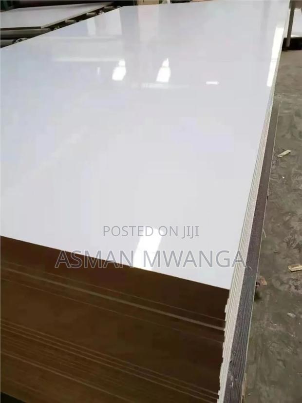 High Gloss Board - thumbnail 3