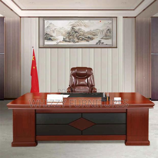 Executive Office Table/Office Desk