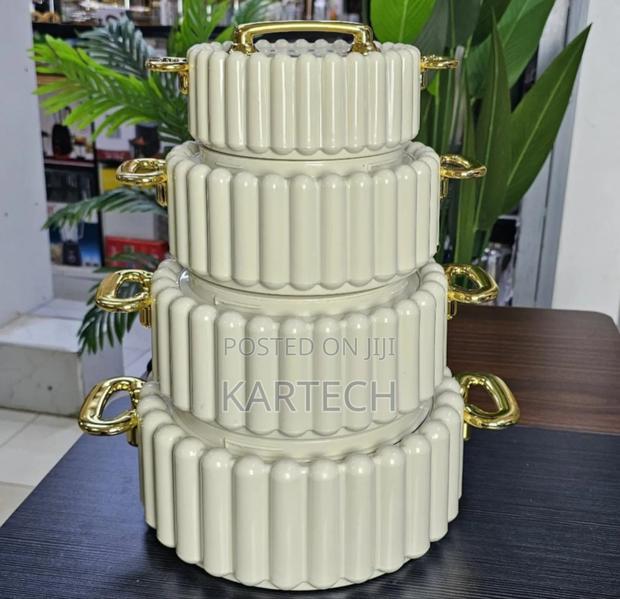 Gold Star Hotpot Set of 4 1ltr 1.5lts
2.5 LTRS 3.5ltrs