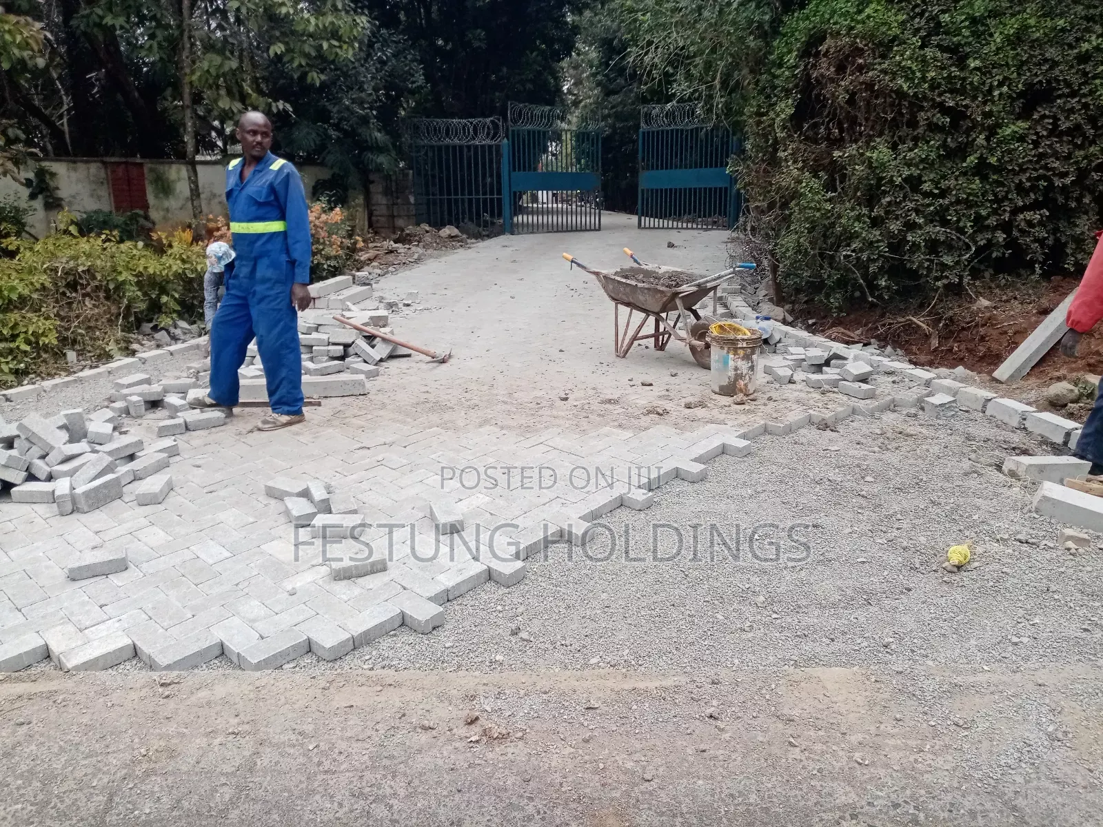 Road Works Cabros