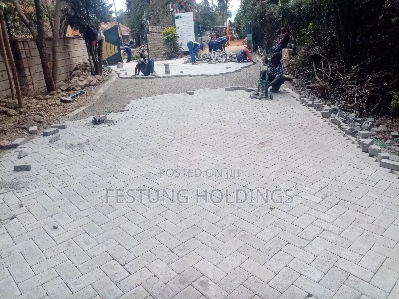Seamless Cabro Works/Paving Blocks Laying