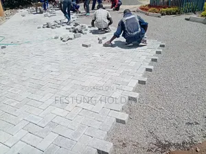 Cabros/Paving Blocks Laying