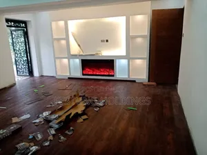 SPC/Laminate Floor Fitting