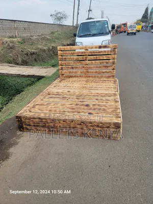 Premium Pallets Bed - 5*6 Pallet Bed With Drawers