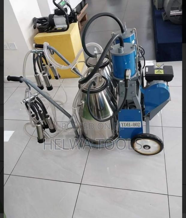 Electric Double Barrel Milking Machine