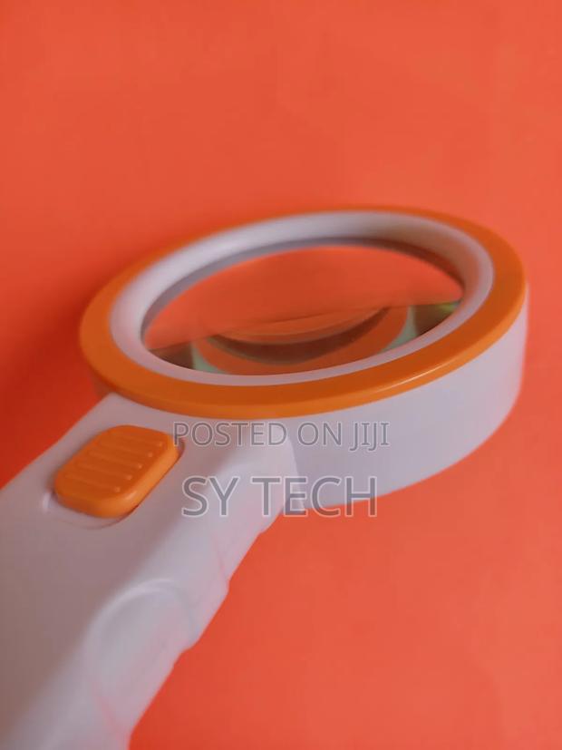 : High Definition 30× Lighted Portable Magnifying Glass - thumbnail 3