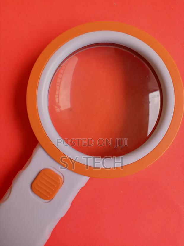: High Definition 30× Lighted Portable Magnifying Glass - thumbnail 4