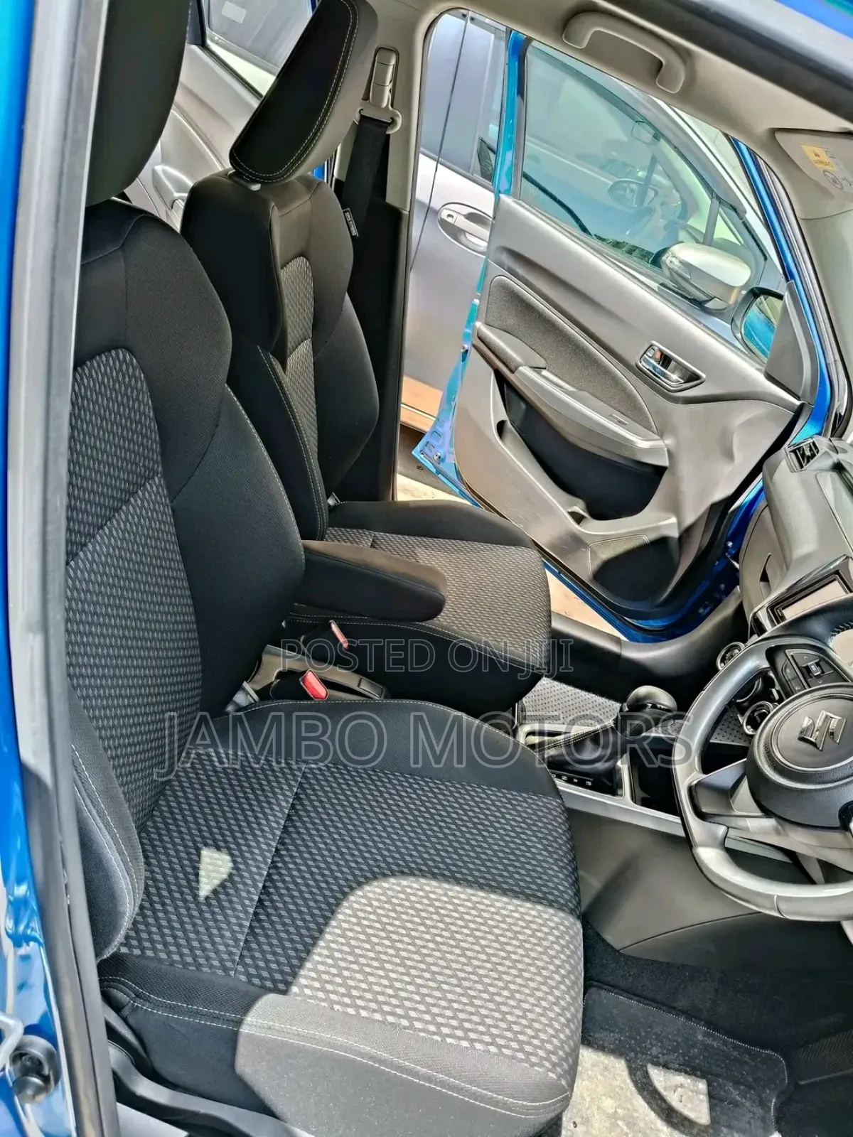 Suzuki Swift 2017 Blue
