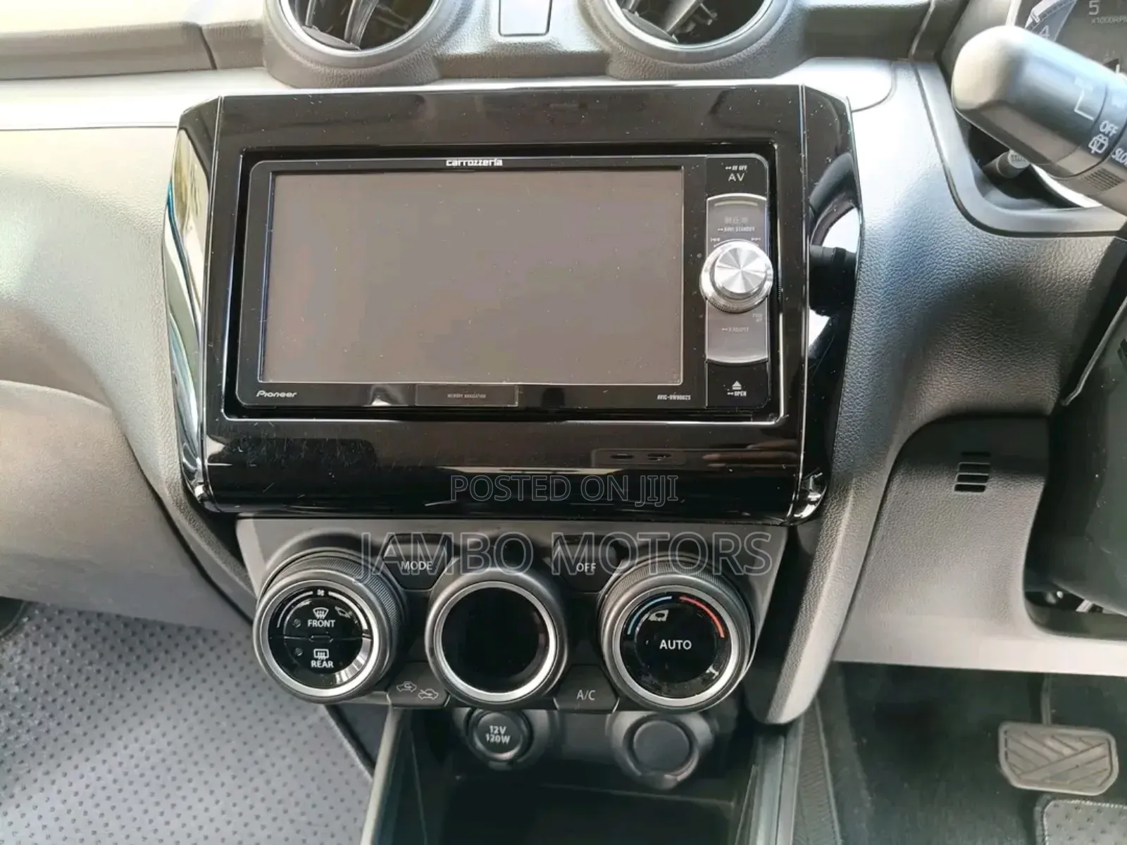 Suzuki Swift 2017 Blue