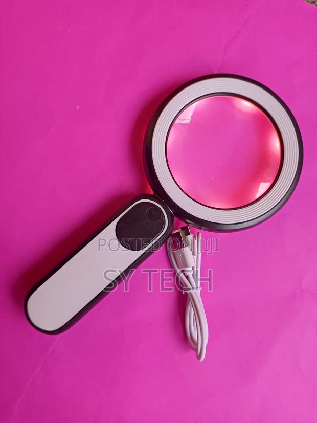 3 Lighting Modes Magnifying Glass - thumbnail 6