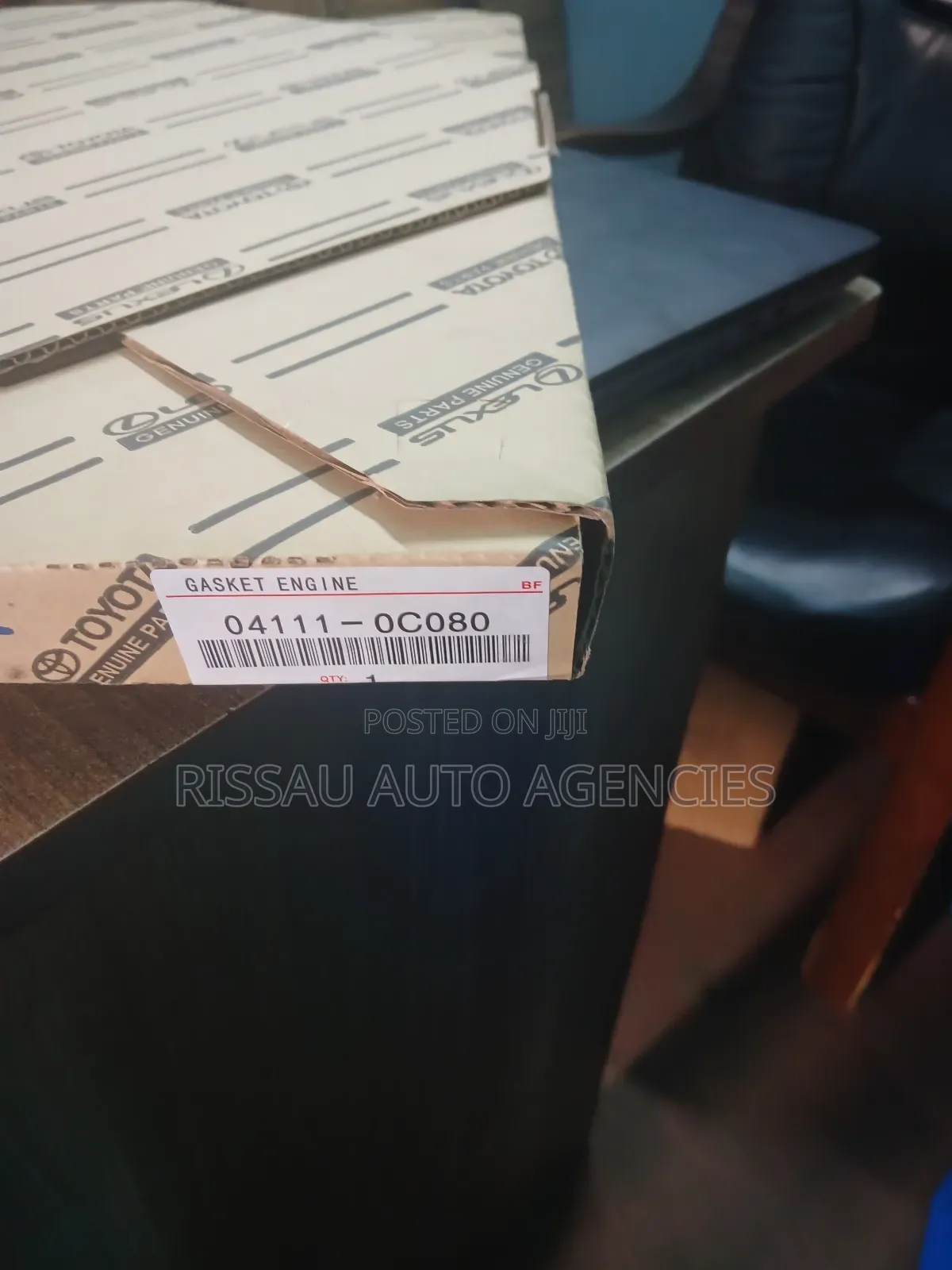 Toyota 1TR Engine Genuine Overhaul Gasket Kit Made in Japan.