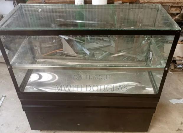 Preferable Cake Chiller Display