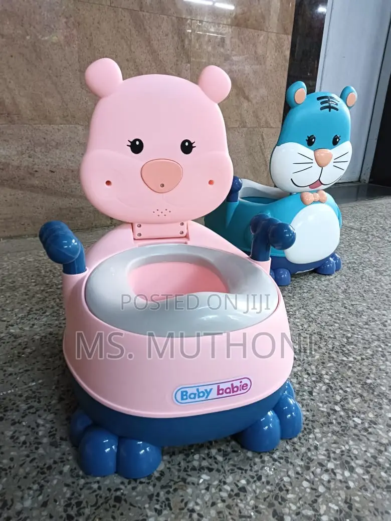 *Kids Cartoon Potty Available in Different Colours