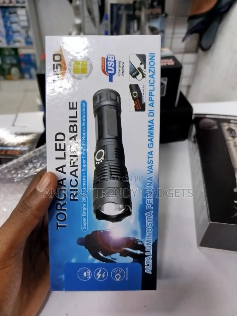 Rechargeable Led Spotlight With 2000 Lumens Flashlight