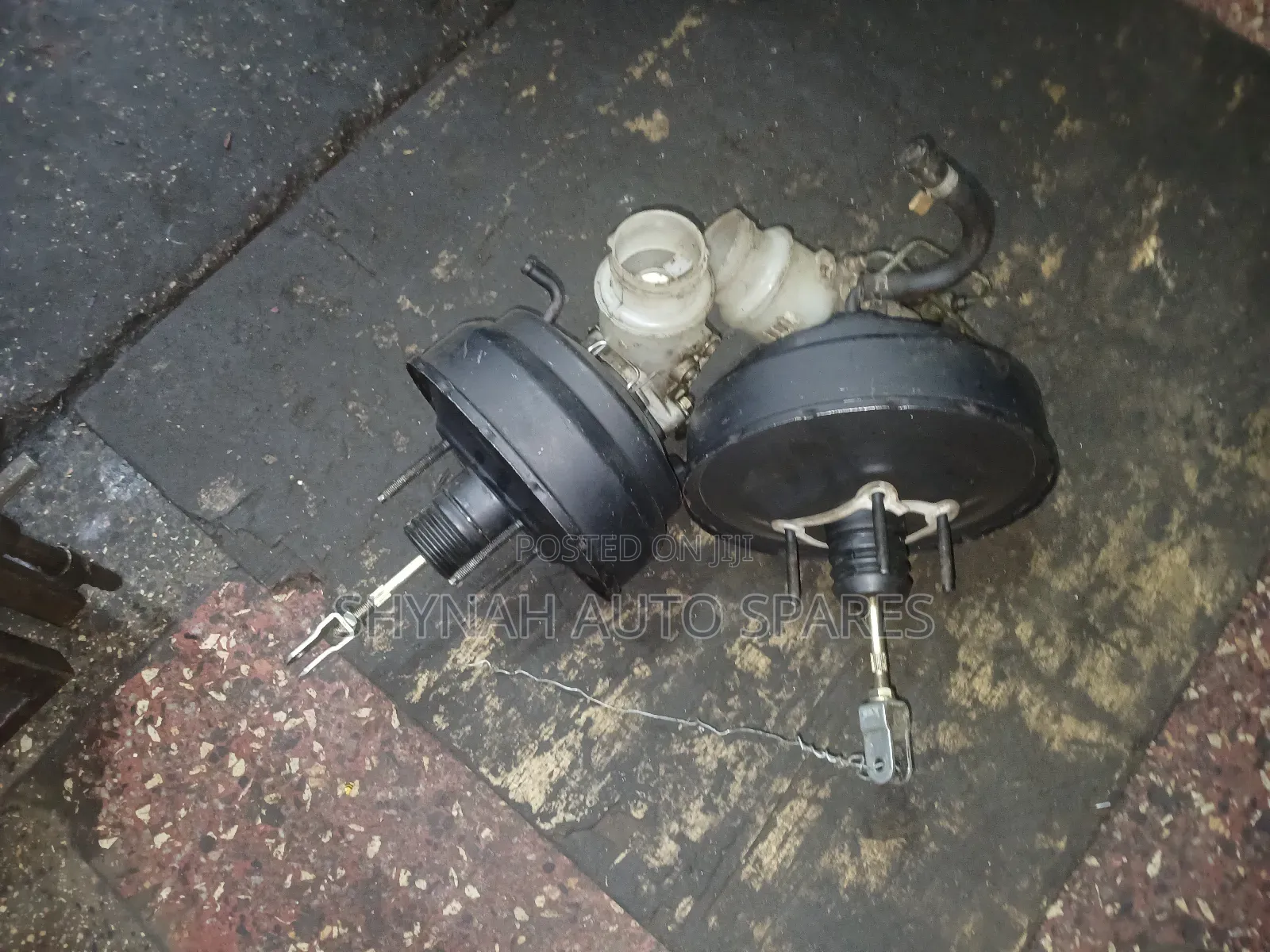 Bighorn and Trooper Brake Booster and Master Cylinder