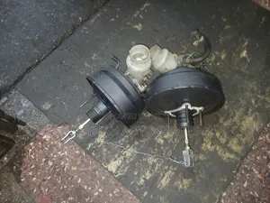 Bighorn and Trooper Brake Booster and Master Cylinder
