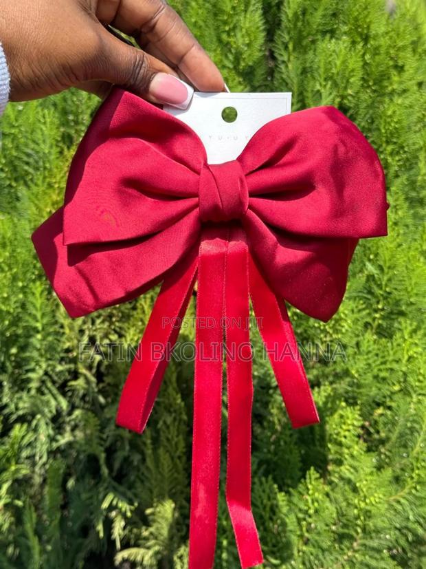 Cute Hair Bow - main view