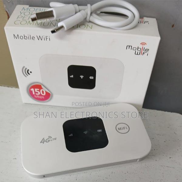Portable Wifi Hotspot 150mbps at 4g Lte Mifi Router
