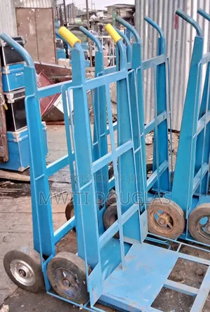 Laggage Trolleys