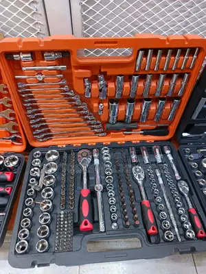 Toolbox 216 Pieces