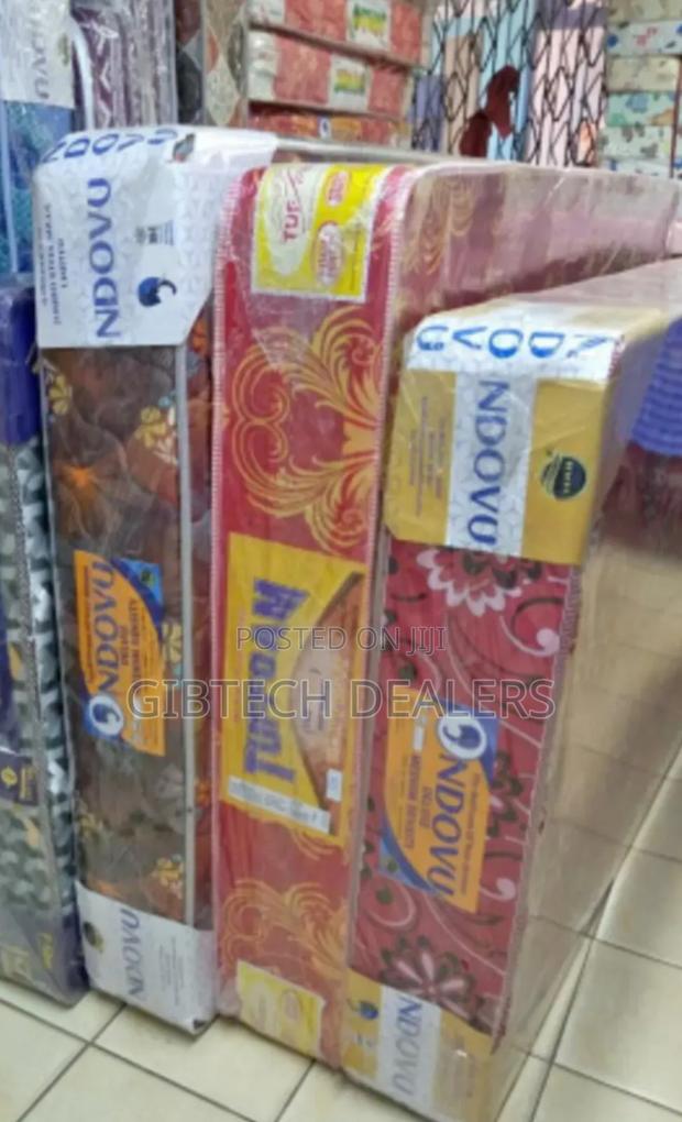 3.5 by 6 High Density Mattress 8 Inches Quilted