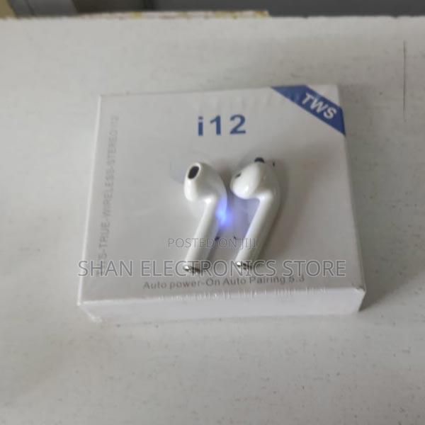 Sweatproof Sports Touch Earbuds AIRPODS>TWS I12 Bluetooth