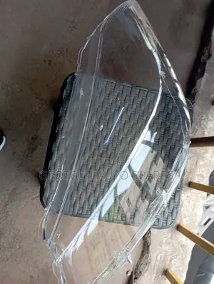 Toyota Vits Headlight Lens