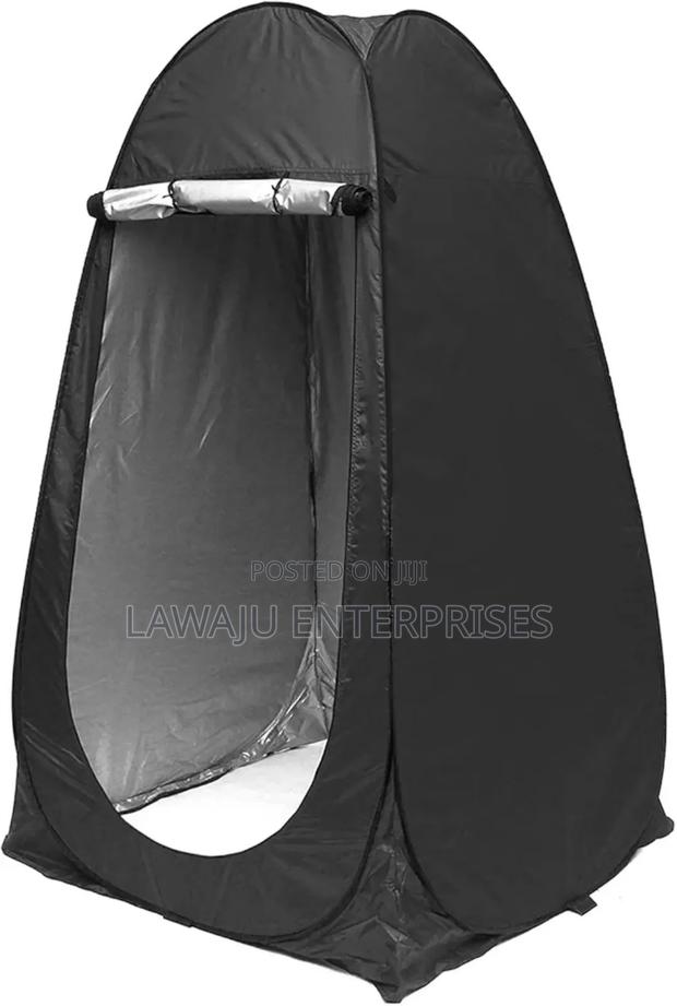 Portable Pop Up Tent - main view