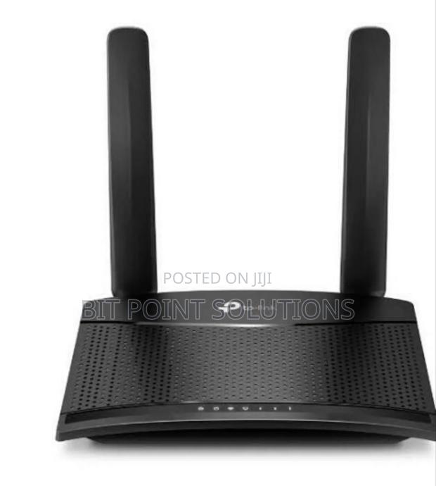 TL-MR100//Tp-link 300mbps Wireless N 4G LTE Router - main view
