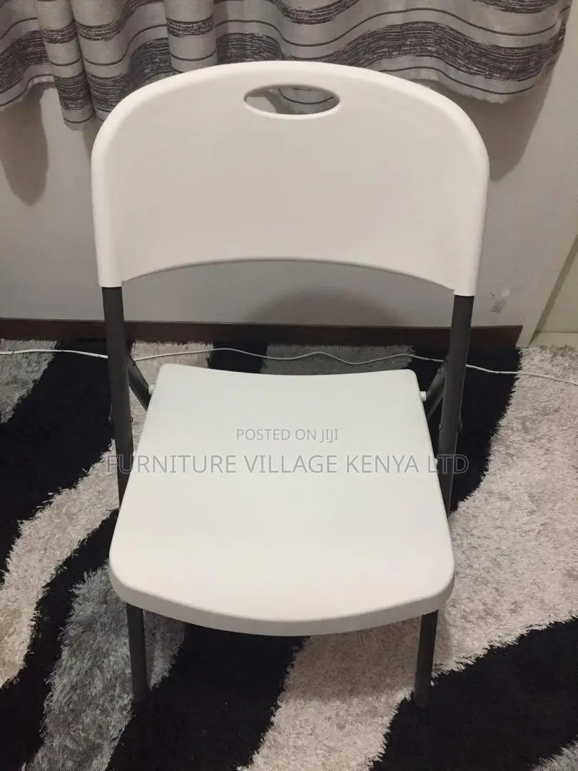 Foldable White Chairs for Garden, Party, Events, Office