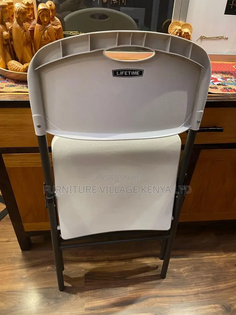 Foldable White Chairs for Garden, Party, Events, Office
