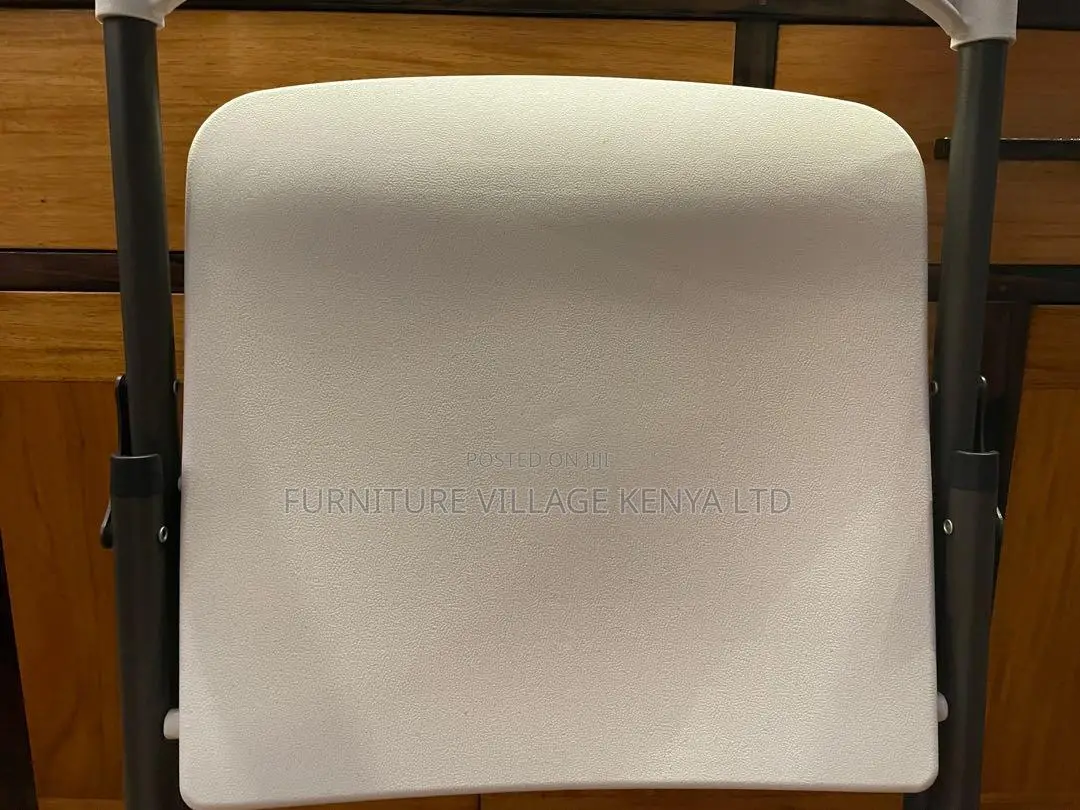 Foldable White Chairs for Garden, Party, Events, Office