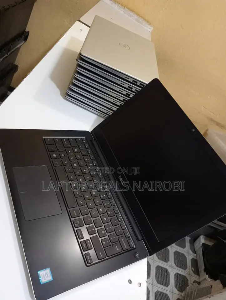 Laptop Dell Vostro 3500 8GB Intel Core I5 SSD 256GB
