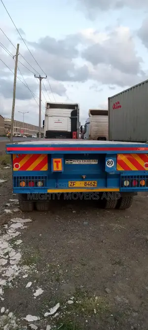 Transit Trailers Accessible for Transport Services