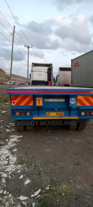 Transit Trailers Accessible for Transport Services