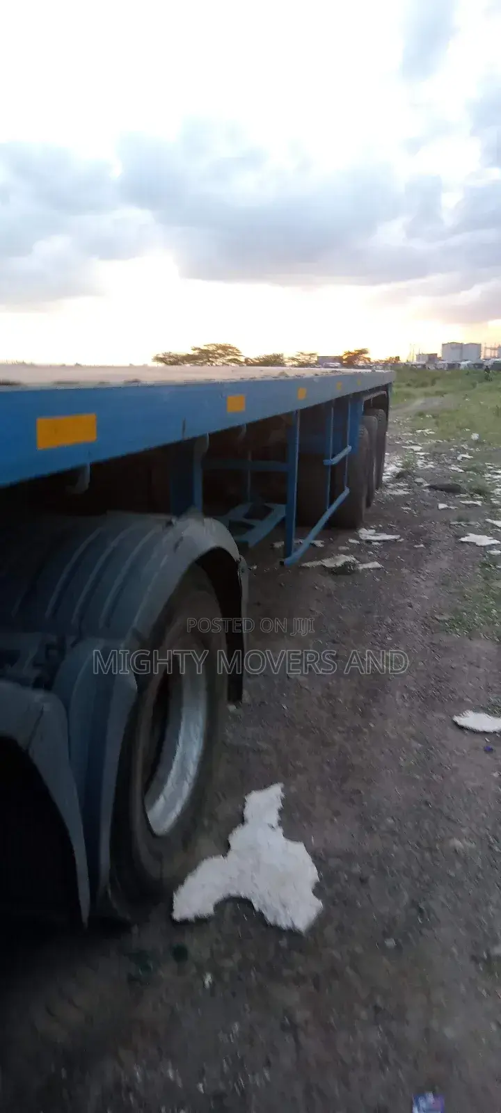 Transit Trailers Accessible for Transport Services