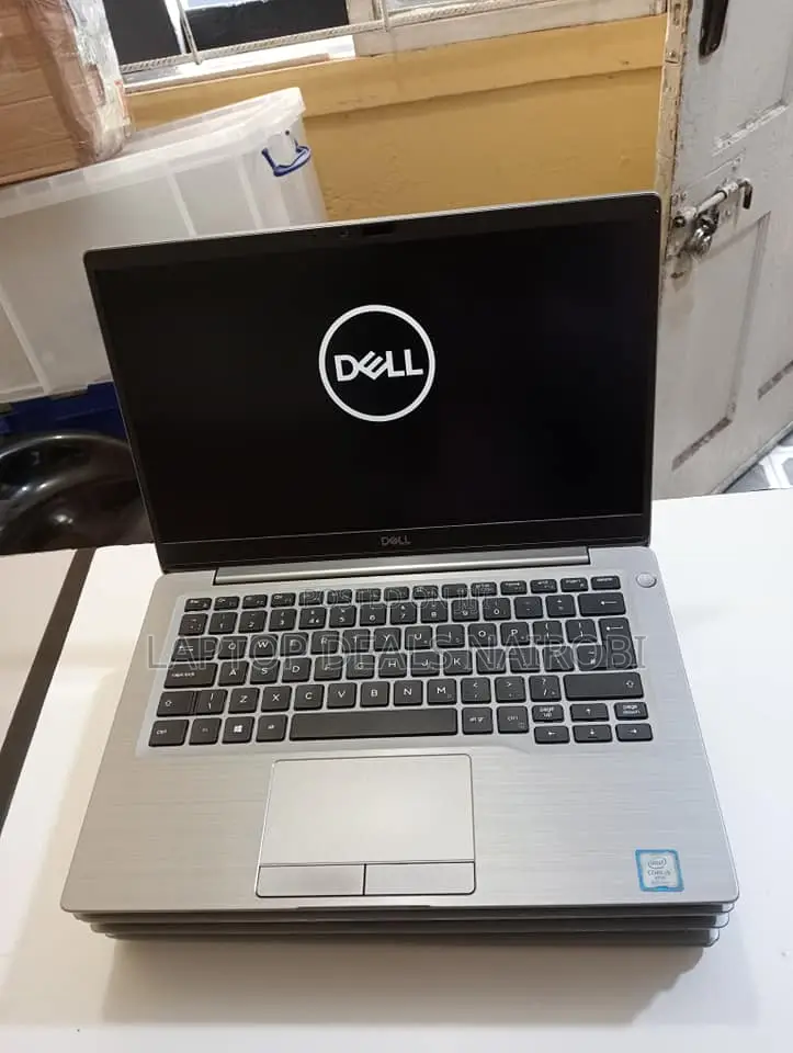 Laptop Dell Latitude 7400 8GB Intel Core I5 SSD 256GB