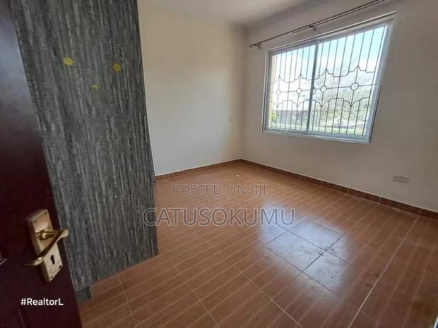 4bdrm Maisonette in Gateway Mall Area for rent - thumbnail 8