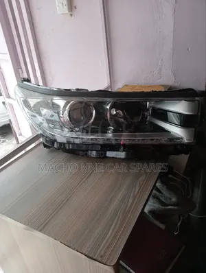 Toyota Highlander 2018 Headlight