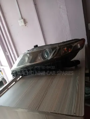 Honda Odyssey 2010 Xenon Headlights