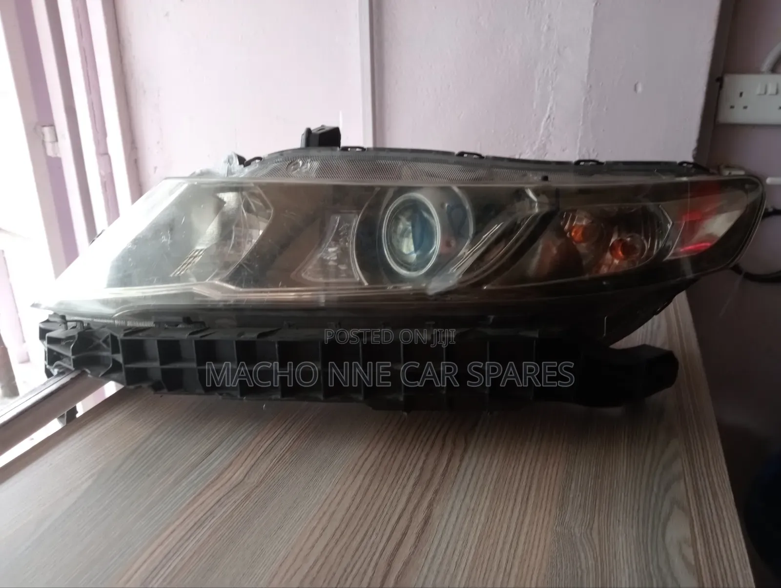 Honda Odyssey 2010 Xenon Headlights
